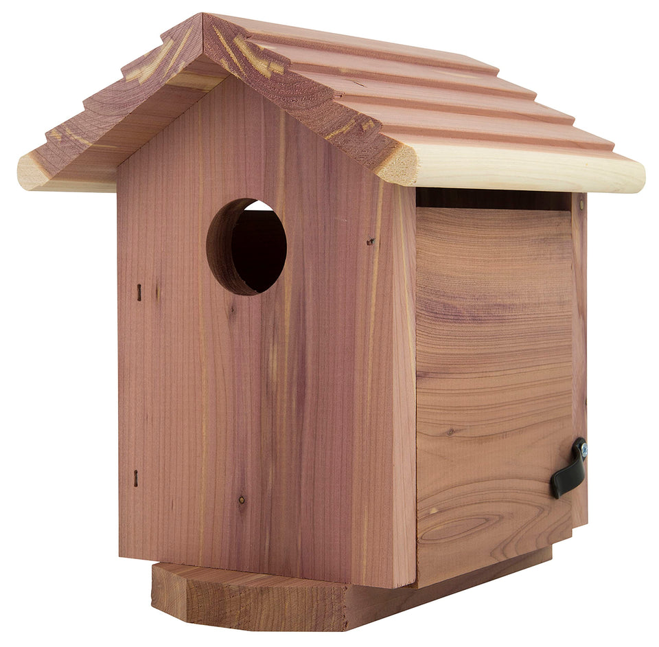 Pennington Pride Cedar Birdhouse exterior view highlighting natural cedar for outdoor nesting.