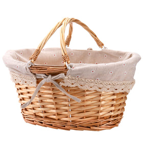 Peohud wicker picnic basket with double handles for easy carrying.