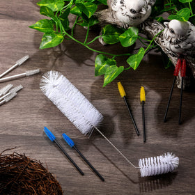 Perthlin nylon bristle brush set for safe thorough cleaning