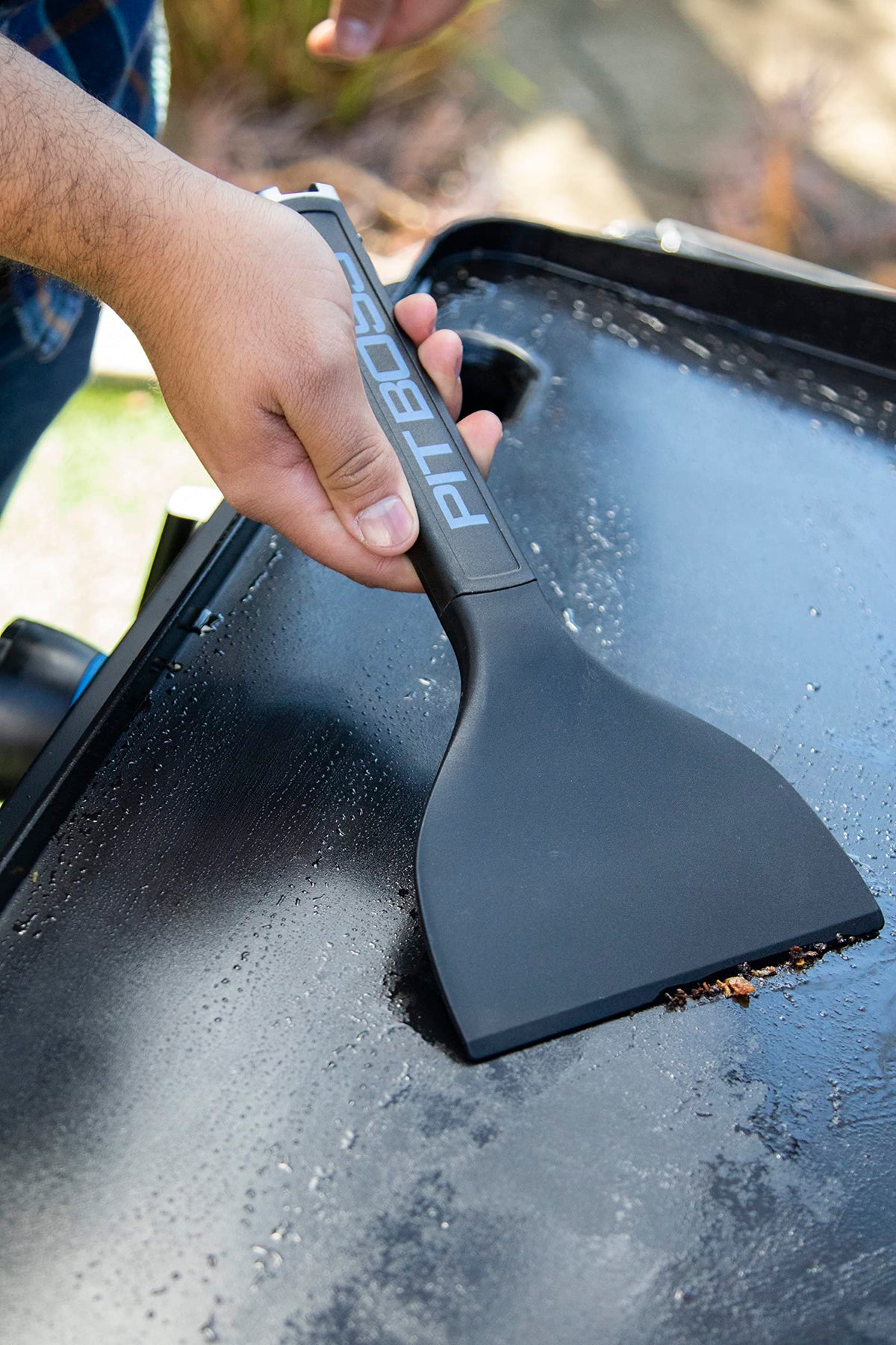 PIT BOSS Dishwasher-safe tools for easy post-cooking cleanup.