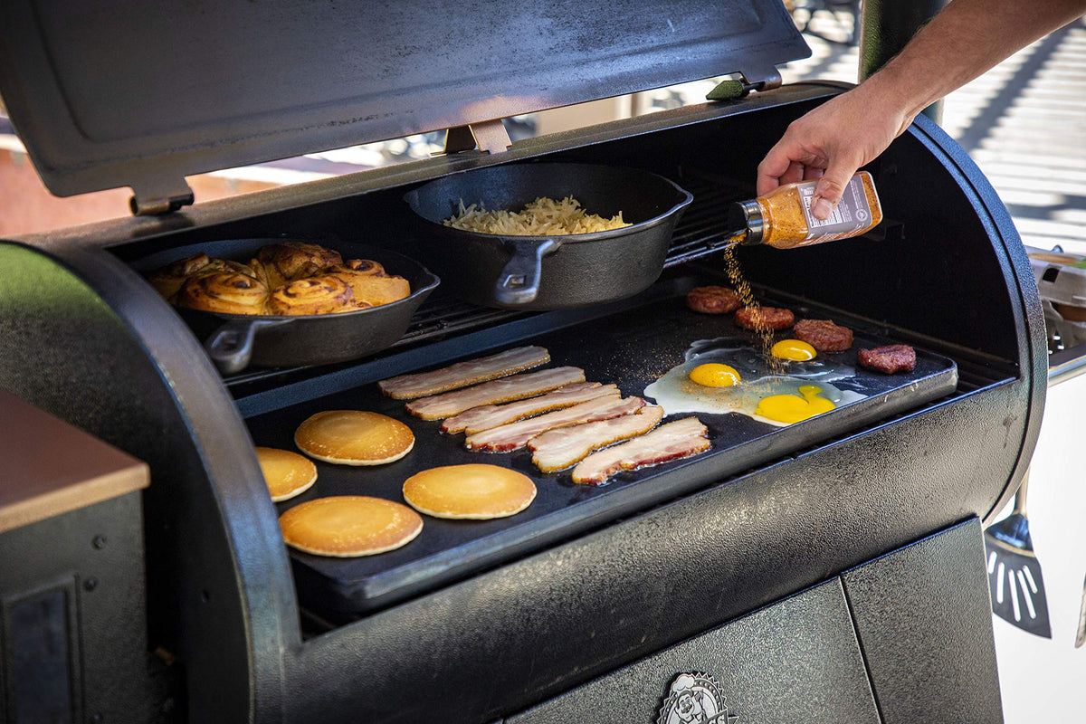 PIT BOSS griddle with ergonomic handles for easy transport.