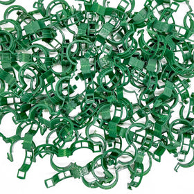 Piteno 300-pack tomato clips in green for plant support.