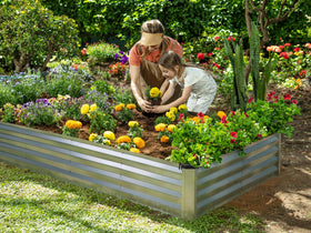 Plant & Plot two beds with a 3-year warranty for outdoor gardening