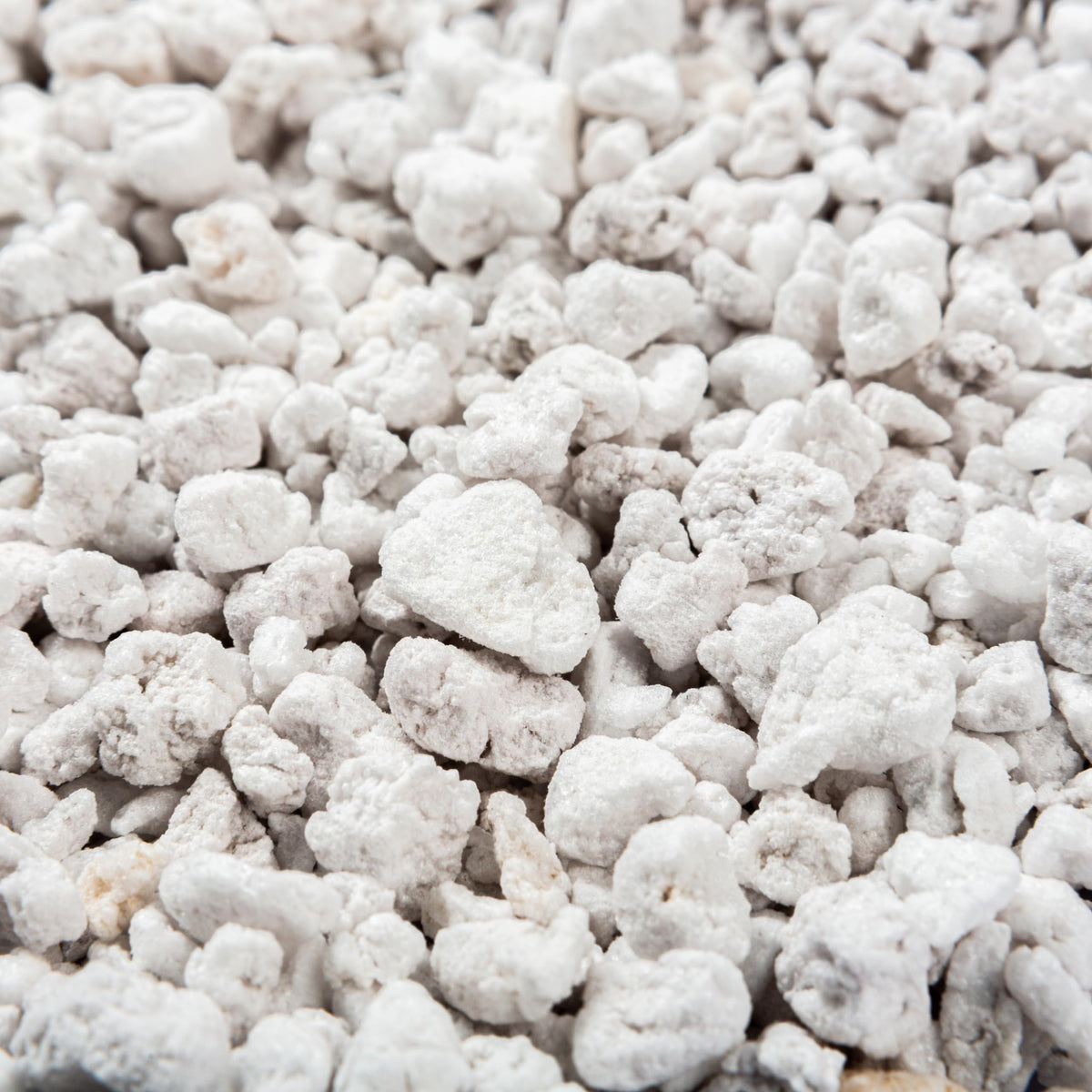 Mixed with soil, Plantonix Perlite Bliss creates breathable potting mixes.