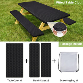 Play Tailor waterproof tablecloth close-up showing rain-ready fabric and inner lining.