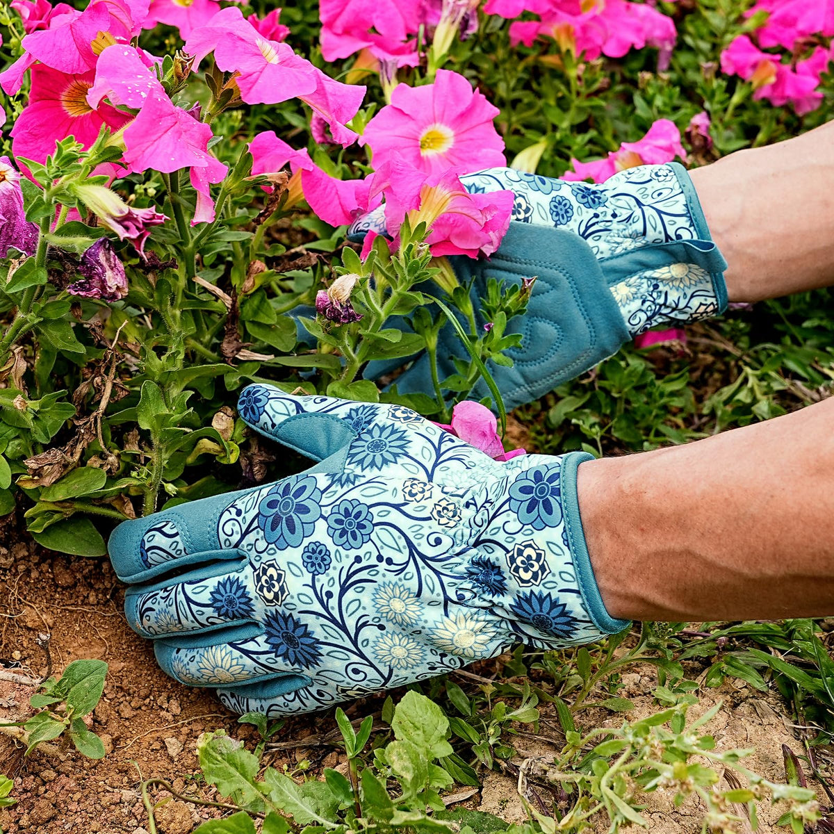 Pleneal gloves suited for weeding, pruning, planting and light chores