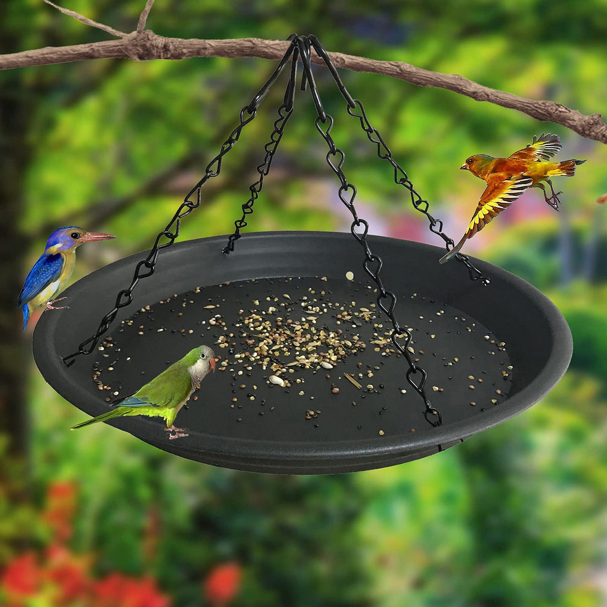 Pmsanzay black chain design blends with feeders and minimizes glare.