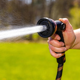 Pocket Hose anodized aluminum connectors resist corrosion and leaks