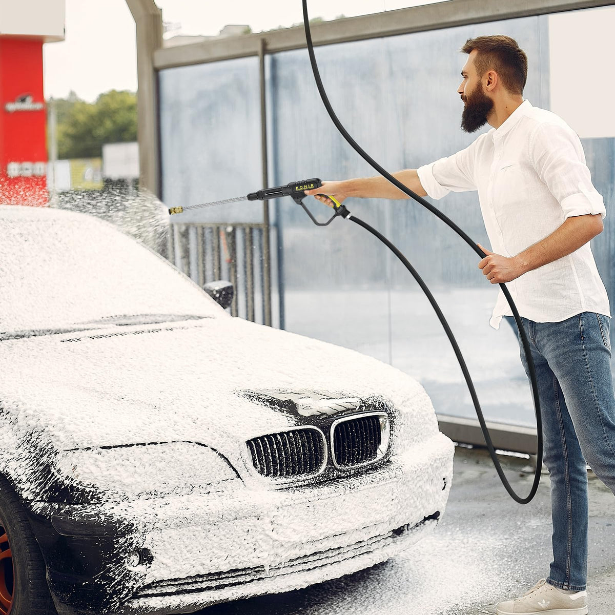POHIR cleaning kit for home and car surfaces.