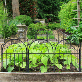 Polyjkl outdoor fence fits patios and flower beds