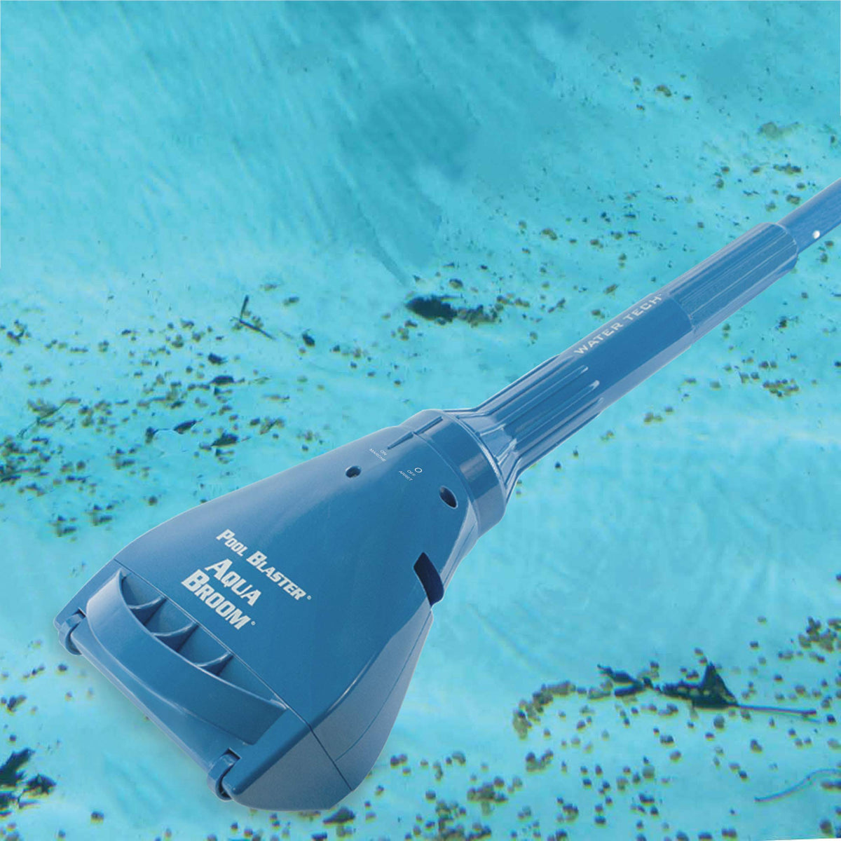 Aqua Broom XL Ultra lightweight design enables easy handheld cleaning