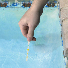 Poolmaster 6-way strip dipped for instant readings