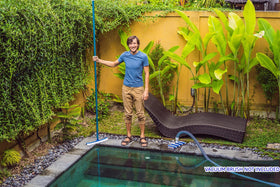 POOLWHALE telescoping range from 4 to 12 feet enables versatile reach.