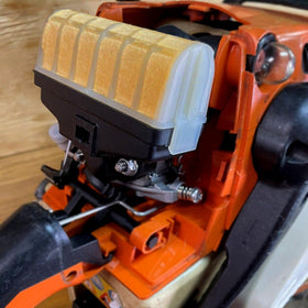 Powtol dust-holding fabric close-up demonstrates high filtration potential.