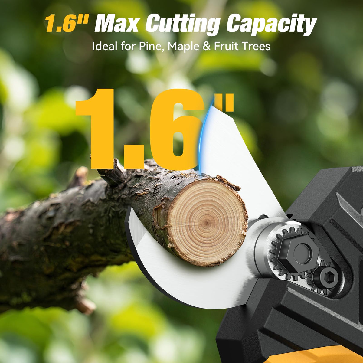 Poxsmuly SK5 blade cuts branches up to 1.6 inches cleanly.