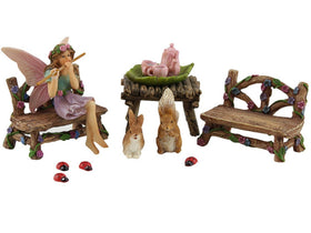 PRETMANNS Bella figurine outdoors boosts magical ambiance for garden corners