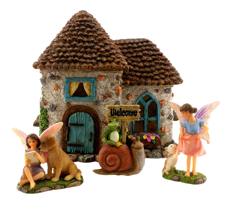 PRETMANNS Fairy House Pinecone House with opening door for outdoor display.