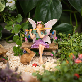 PRETMANNS Forest creatures detail adds whimsy to beds
