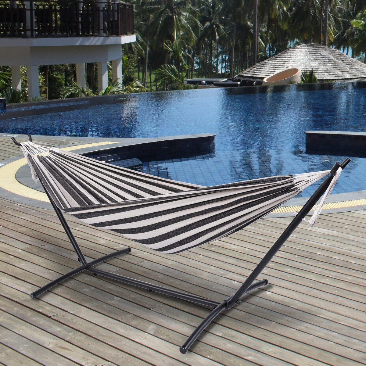 Prime Garden double hammock fabric offers breathable comfort for outdoor use.