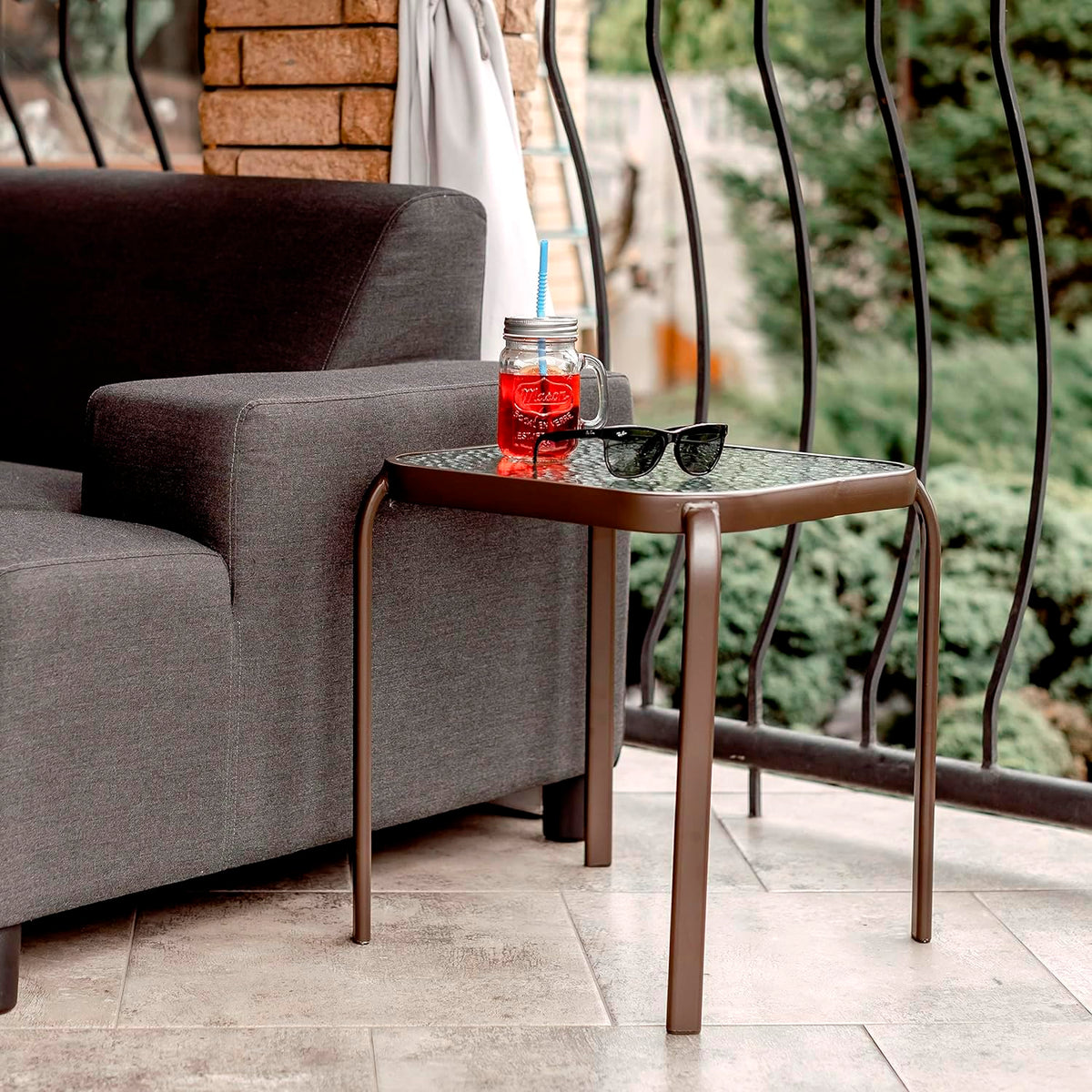 PROLISOK bronze rounded corners enhance safe outdoor use.