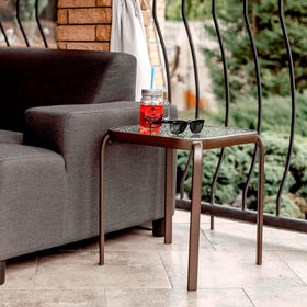 PROLISOK bronze rounded corners enhance safe outdoor use.