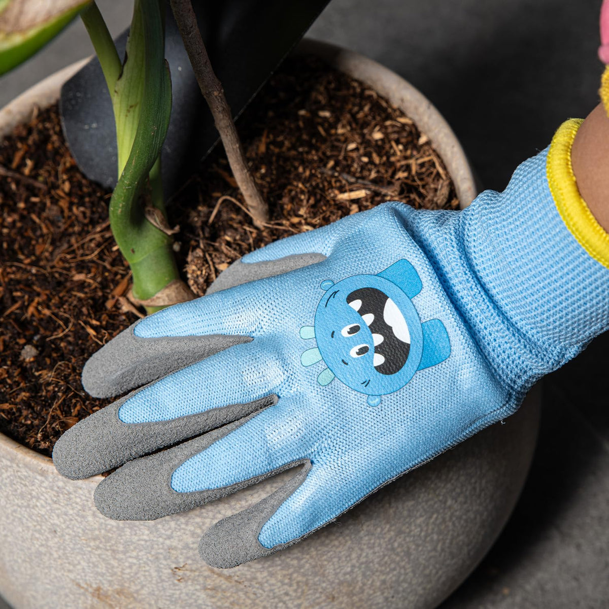 PROMEDIX P kids gardening gloves durable for outdoor exploration and DIY