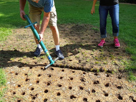 Stand-up ergonomic design helps you work without bending as you plant.