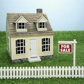 Prsildan white surface-painted fence suitable for dollhouses