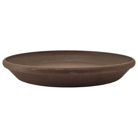 AP35C saucer for indoor and outdoor use helps manage excess water.