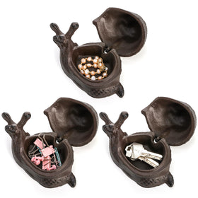 Pumtus snail jewelry box doubles as key hider.