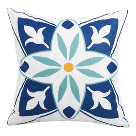 Pyonic outdoor pillow cover resists dirt and pet hair on garden furniture