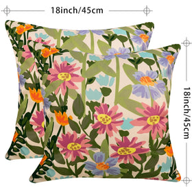 Pyonic hidden-zipper cushion cover for easy removal and a sleek finish.