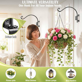 Qiang Ni 360-degree swivel design provides flexible hanging arrangements.