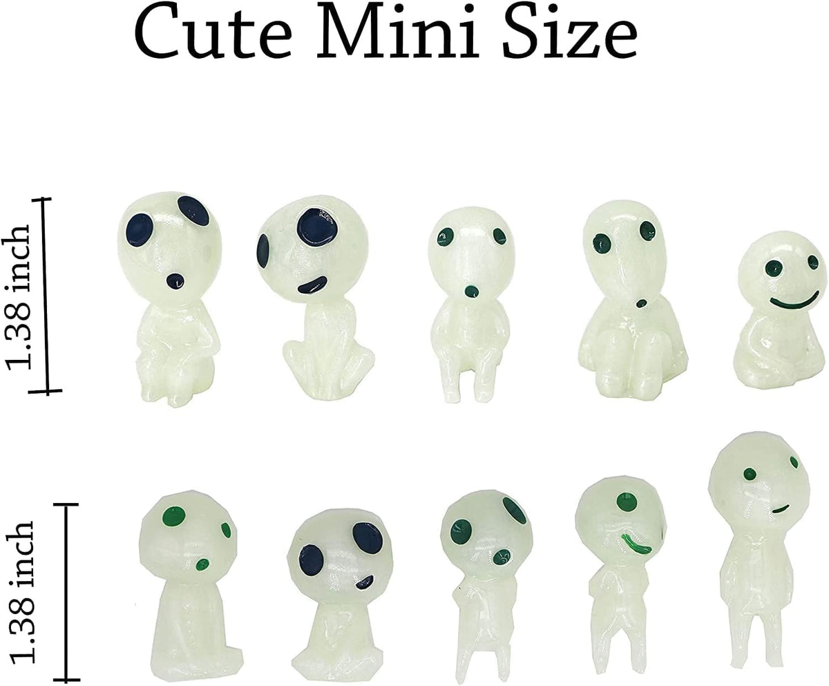 Miniature resin figures for creative micro landscape setups.
