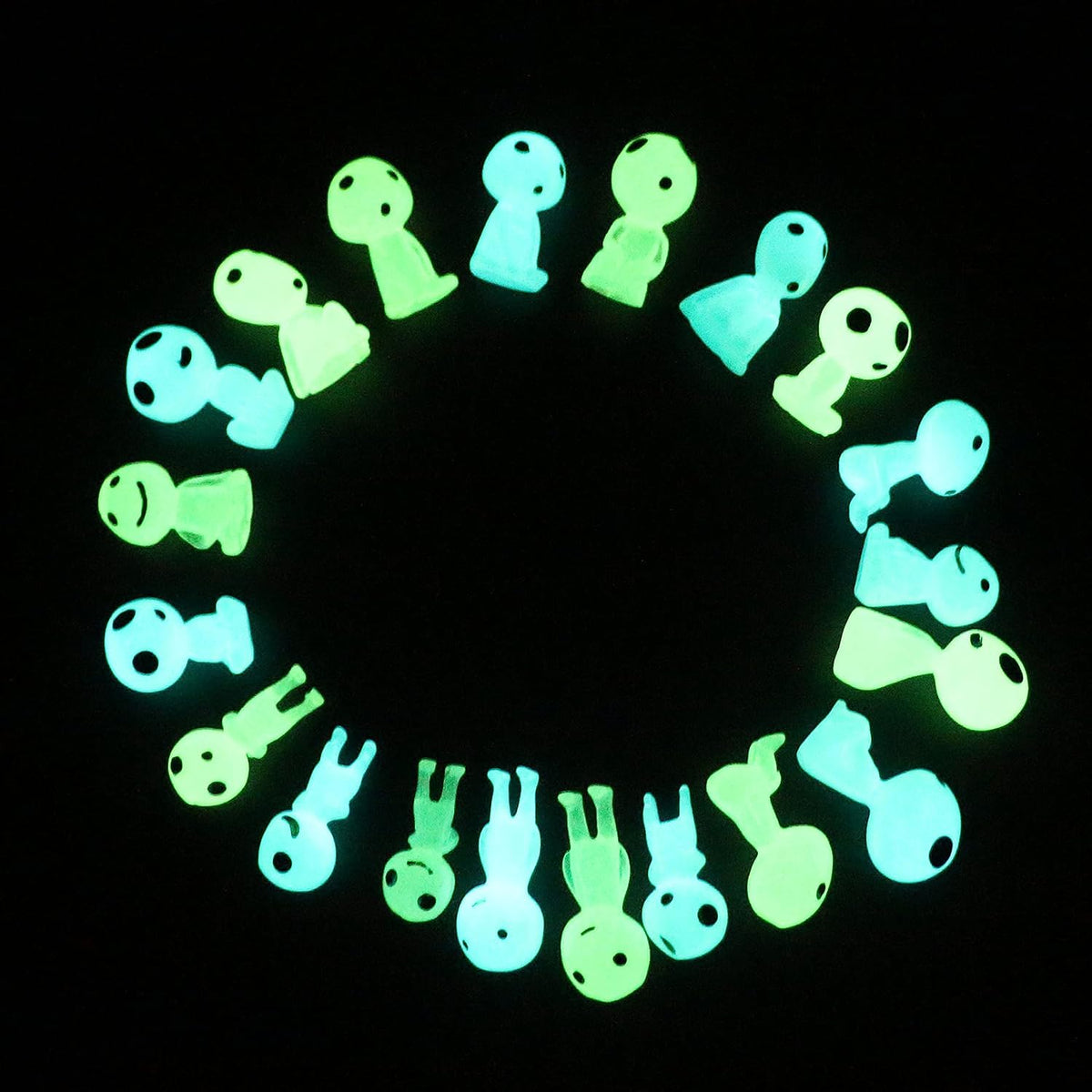 Compact, durable garden decorations that brighten fairy scenes.