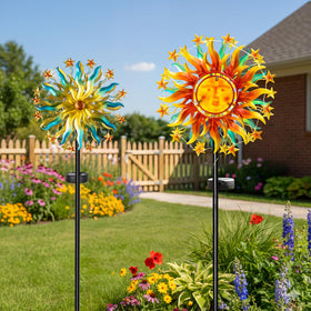 Qualdout Solar Wind Spinner IP65 waterproof design resists rain and snow.