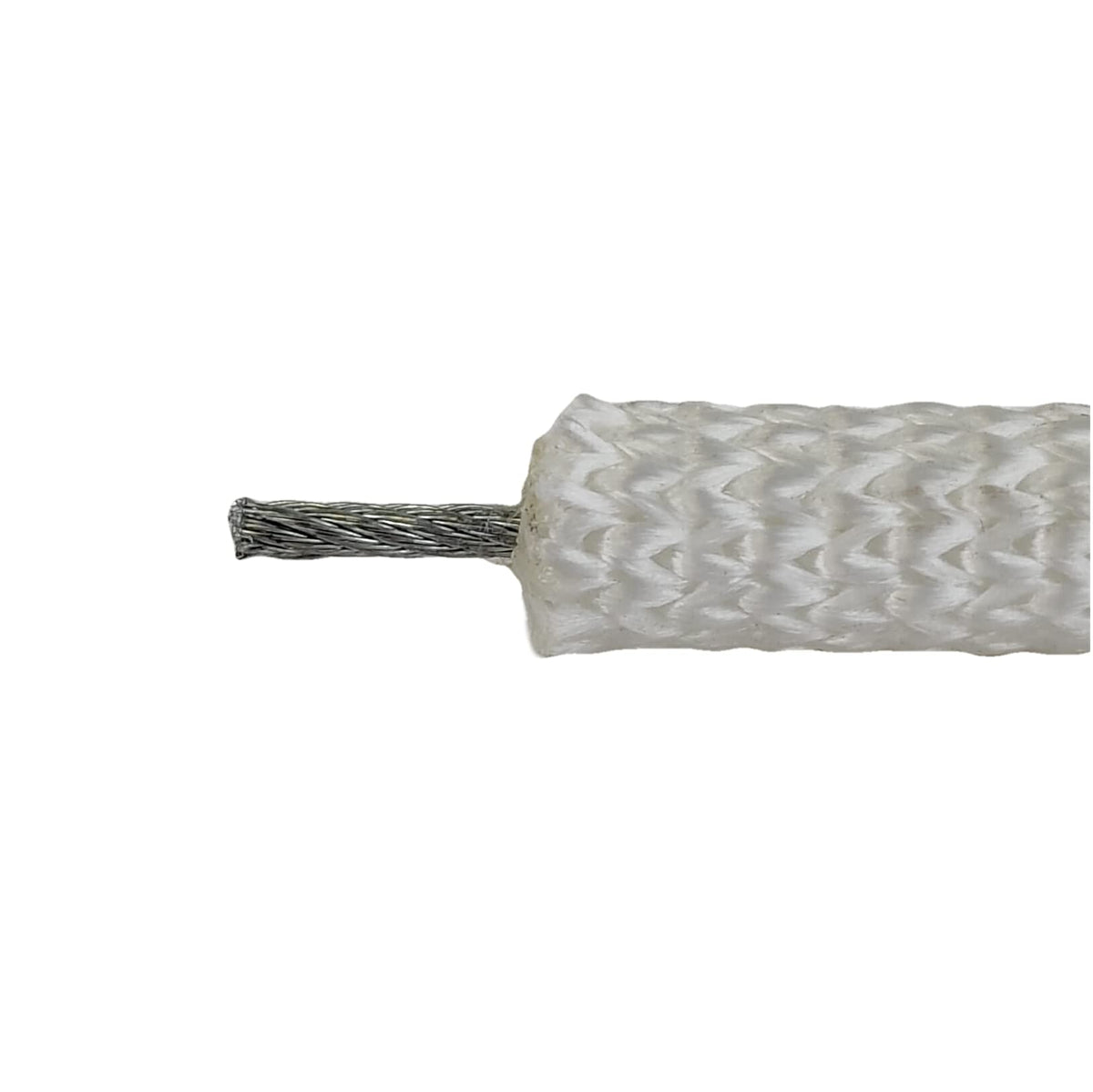 Quality Nylon Rope QNR white jacket texture emphasizing UV and abrasion resistance.