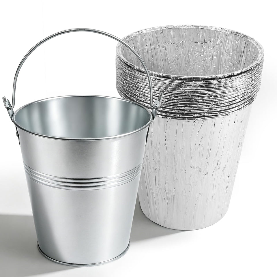 QuliMetal grease bucket with durable handle for mess-free grilling.