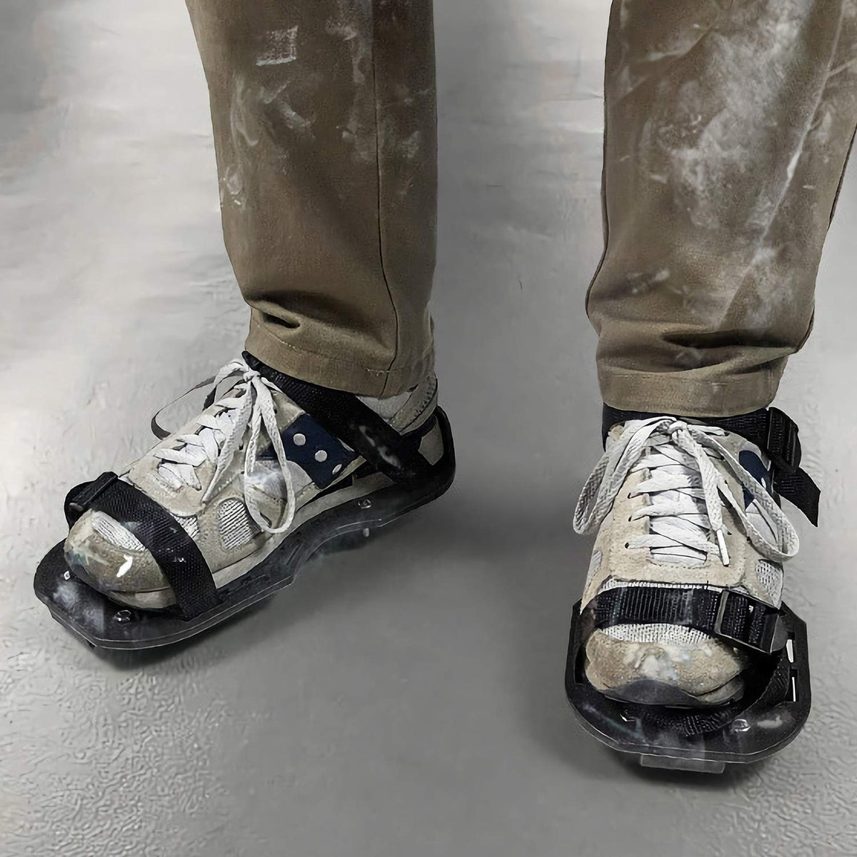 QWORK Spiked Shoes with a durable sole for long wear
