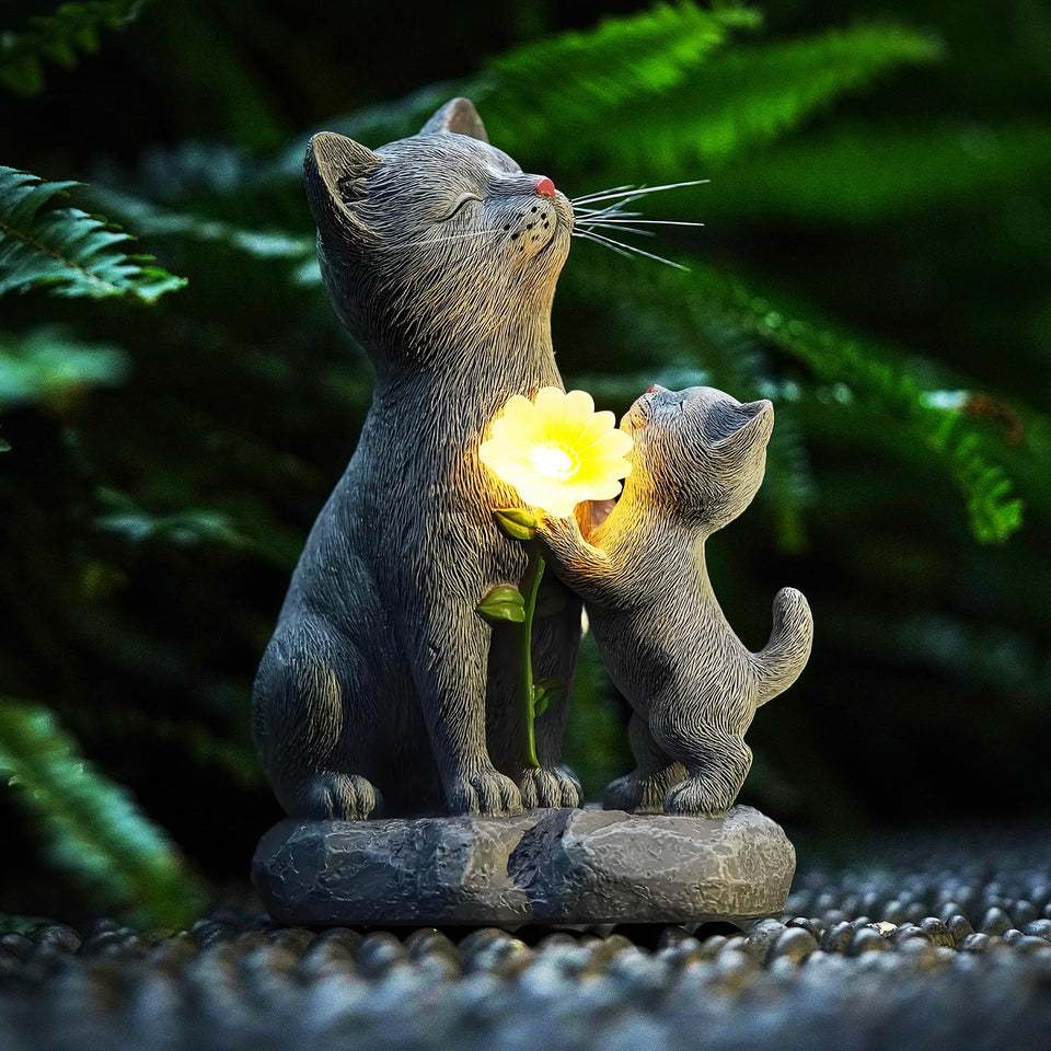 QZFFZQ solar cat garden statue in a sunny garden for whimsical day and night decor