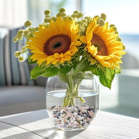 Rahato terrarium pebbles create a realistic substrate with durable color.