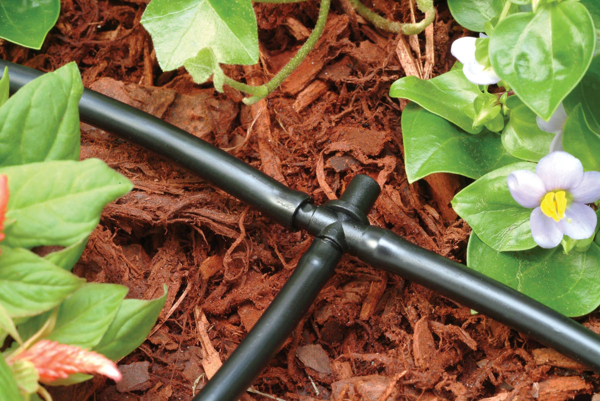 Rain Bird barbed tee enables fast, secure connections to 1/4in tubing.
