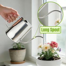 Ratrabas can in rust-resistant 304 stainless steel with durable construction.