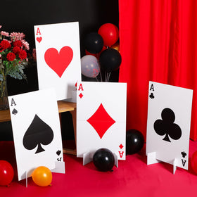 Reallnaive indoor/outdoor installation setup: versatile decoration for various events.