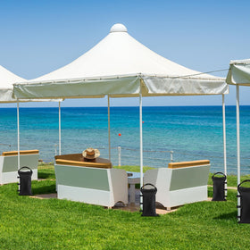 REHOYEE suitable for outdoor events, markets, picnics, and more.