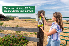 RESCUE! Big Bag Fly Trap disposal image indicating easy post-use cleanup