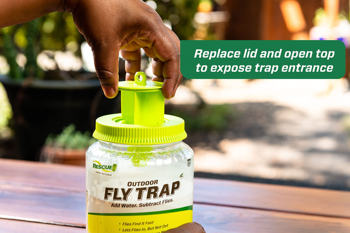 RESCUE! Outdoor Fly Trap dump-rinse cycle enables quick reset for reuse.