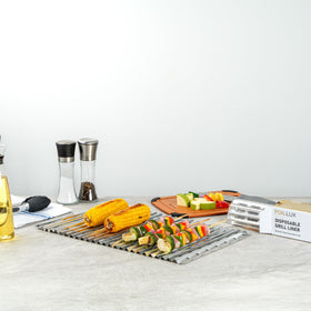 Restaurantware Foil Lux non-stick liner simplifies cleanup after grills.