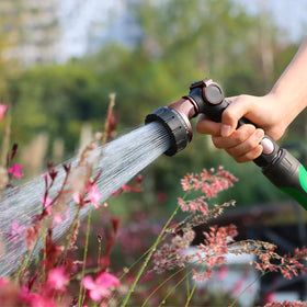 Restmo hose nozzle flat pattern for efficient watering