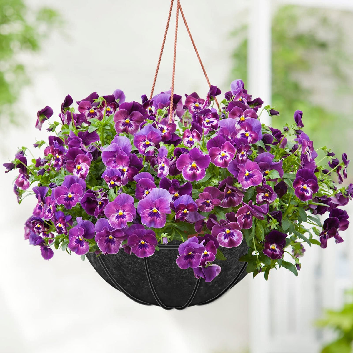 Riare premium round fabric liner is easy to spread and fill with soil.